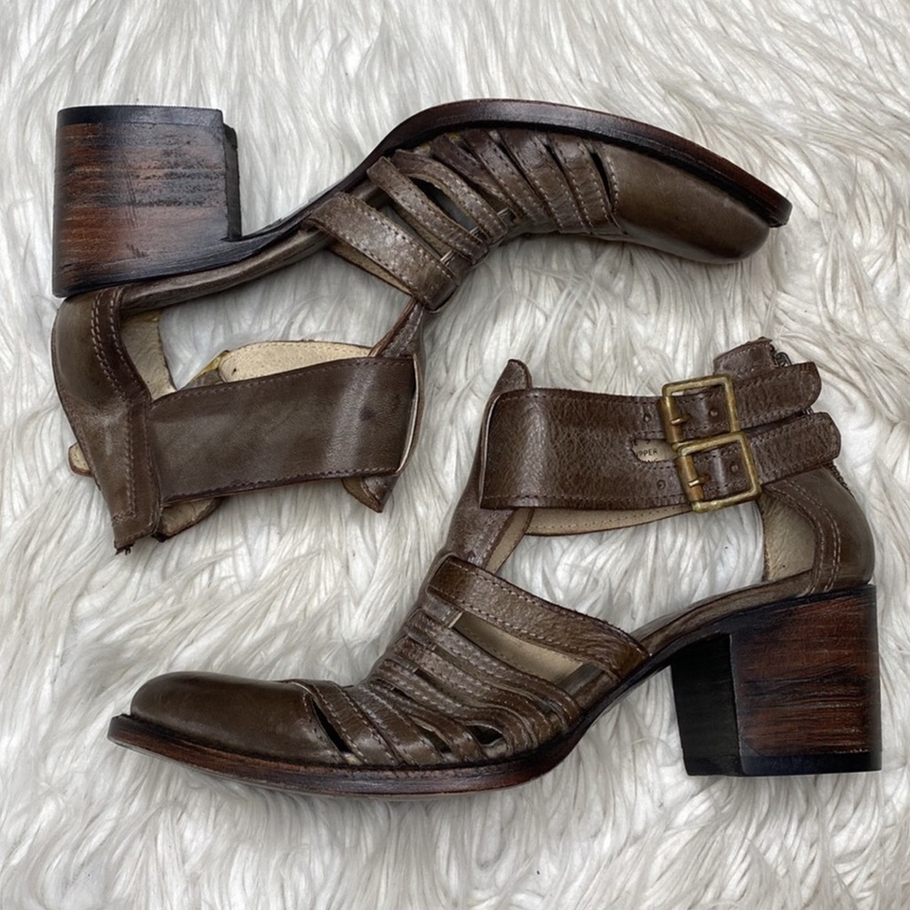 Freebird by Steven Blake taupe ankle booties